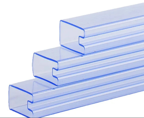 Processamento anti-estático de superfície facilitado com um alimentador de encapsulamento de IC em um tubo transparente de IC