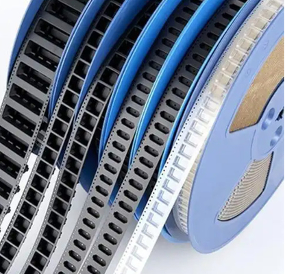 Proteção contra ESD e umidade com fitas e bobinas transportadoras em relevo SMD para fabricação de eletrônicos