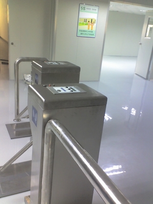 Torniquete vertical esperto do tripé para o sistema do controle de acesso da inspeção do ESD