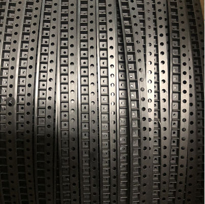 O carretel plástico de 13 polegadas gravou o portador que a fita 10E5-10E10 personaliza o comprimento